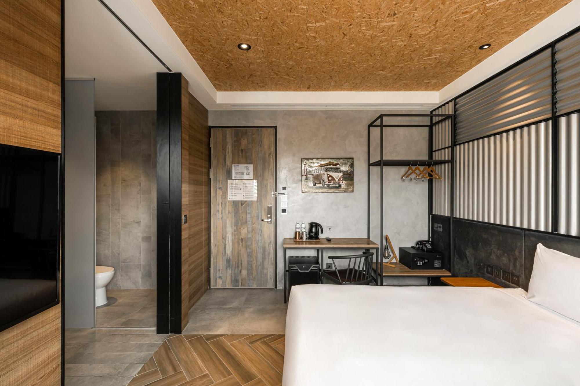 Hotel Leisure 台南行旅-巷弄潮旅 Екстериор снимка